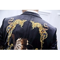 $105.00 USD Versace Suits Long Sleeved For Men #428734