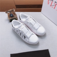 $85.00 USD Valentino Casual Shoes For Men #482699