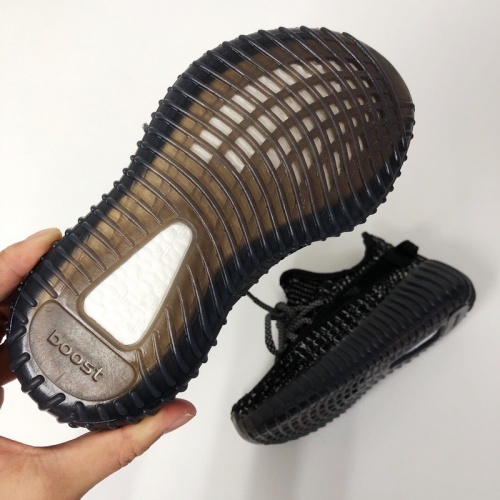 Replica Yeezy Kids Shoes For Kids #518006 $60.00 USD for Wholesale