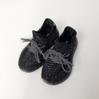 $60.00 USD Yeezy Kids Shoes For Kids #518006