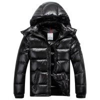 $108.00 USD Moncler Down Feather Coat Long Sleeved For Men #523413