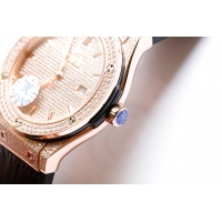 $380.00 USD HUBLOT Quality Watches #523939