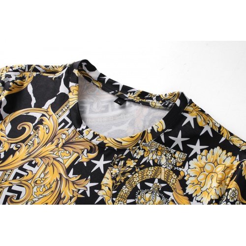 Replica Versace T-Shirts Short Sleeved For Men #548030 $29.00 USD for Wholesale
