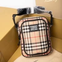 Burberry AAA Quality Messenger Bags #549940
