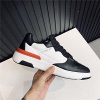 $86.00 USD Givenchy Casual Shoes For Men #559961