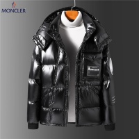 $162.00 USD Moncler Down Feather Coat Long Sleeved For Men #811644