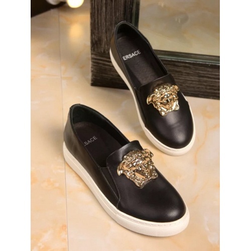 Replica Versace Casual Shoes For Men #813585, $75.00 USD, [ITEM#813585], Replica Clearance outlet from China