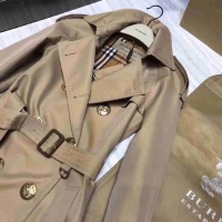 $171.00 USD Burberry Windbreaker Jacket Long Sleeved For Women #818331