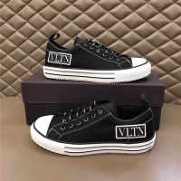 Valentino Casual Shoes For Men #818755