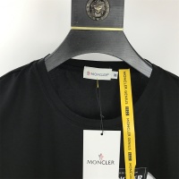 $25.00 USD Moncler T-Shirts Short Sleeved For Men #820314