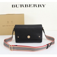 Burberry AAA Messenger Bags For Women #855563