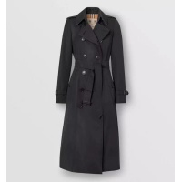 Burberry Trench Coat Long Sleeved For Women #892728