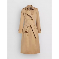 Burberry Trench Coat Long Sleeved For Women #892729