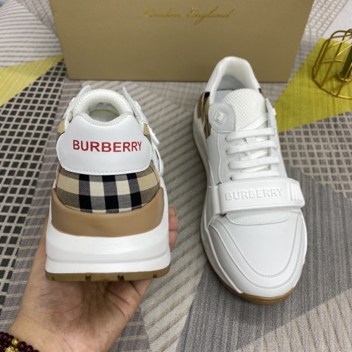 Replica Burberry Casual Shoes For Men #906272 $90.00 USD for Wholesale
