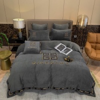 Givenchy Bedding #917268