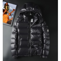Moncler Down Feather Coat Long Sleeved For Men #921782