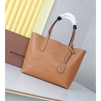 $92.00 USD Burberry AAA Handbags For Women #925394