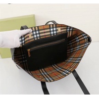$102.00 USD Burberry AAA Handbags For Women #925398