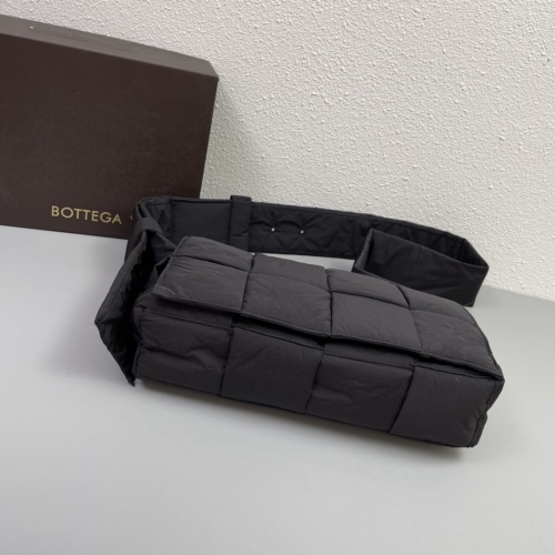 Replica Bottega Veneta BV AAA Quality Messenger Bags For Women #927142 $96.00 USD for Wholesale