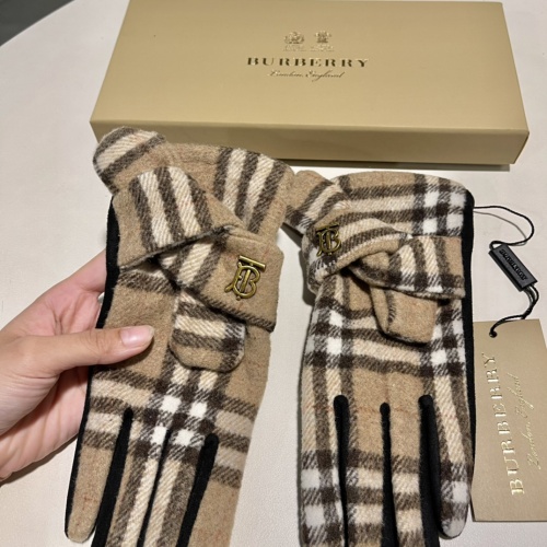 Replica Burberry Gloves For Women #929043 $41.00 USD for Wholesale