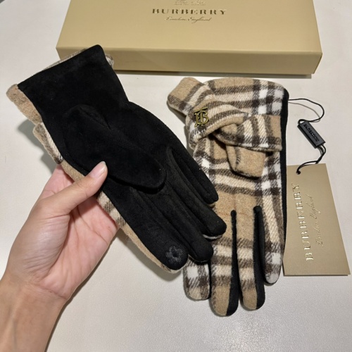 Replica Burberry Gloves For Women #929043 $41.00 USD for Wholesale