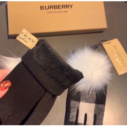 Replica Burberry Gloves For Women #932566 $45.00 USD for Wholesale