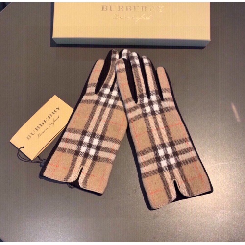 Replica Burberry Gloves For Women #934352 $40.00 USD for Wholesale