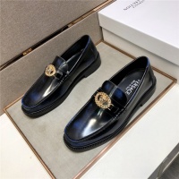 Versace Leather Shoes For Men #928254
