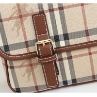$102.00 USD Burberry AAA Quality Messenger Bags For Women #939616