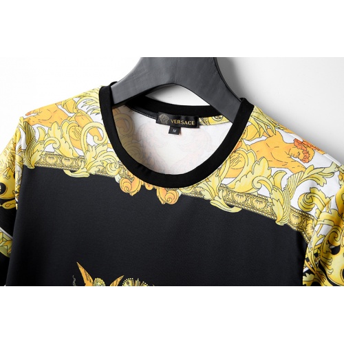 Replica Versace T-Shirts Short Sleeved For Men #949609 $26.00 USD for Wholesale