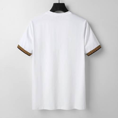 Replica Versace T-Shirts Short Sleeved For Men #949613 $26.00 USD for Wholesale