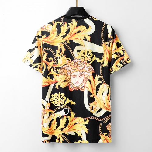 Replica Versace T-Shirts Short Sleeved For Men #949616 $26.00 USD for Wholesale