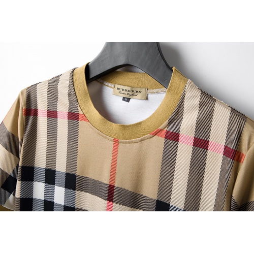 Replica Burberry T-Shirts Short Sleeved For Men #949625 $26.00 USD for Wholesale