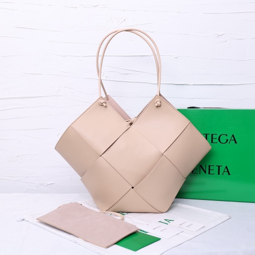 Replica Bottega Veneta BV AAA Quality Handbags For Women #951042, $96.00 USD, [ITEM#951042], Replica Bottega Veneta BV AAA Handbags outlet from China