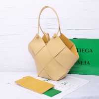 $96.00 USD Bottega Veneta BV AAA Quality Handbags For Women #951041