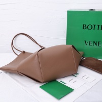 $96.00 USD Bottega Veneta BV AAA Quality Handbags For Women #951043