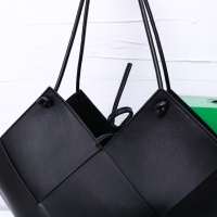 $96.00 USD Bottega Veneta BV AAA Quality Handbags For Women #951044