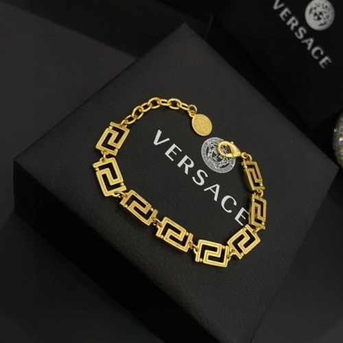 Replica Versace Bracelet For Women #967321 $34.00 USD for Wholesale