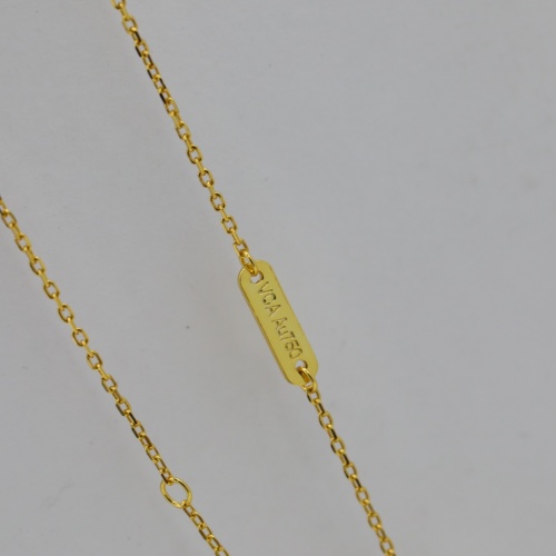 Replica Van Cleef & Arpels Necklaces For Women #970513 $40.00 USD for Wholesale