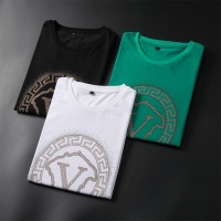 $32.00 USD Versace T-Shirts Short Sleeved For Men #966501