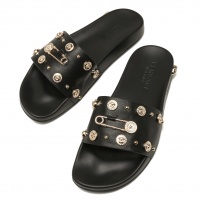 $64.00 USD Versace Slippers For Men #967111