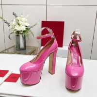 $115.00 USD Valentino Sandal For Women #968894