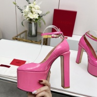 $115.00 USD Valentino Sandal For Women #968894