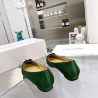 $85.00 USD Manolo Blahnik Flat Shoes For Women #969797
