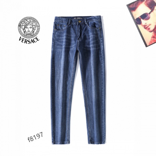 Replica Versace Jeans For Men #975823 $42.00 USD for Wholesale