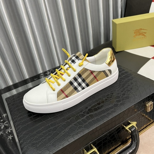 Replica Burberry Casual Shoes For Men #976479 $72.00 USD for Wholesale