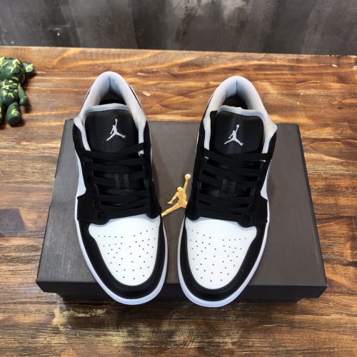 Replica Air Jordan 1 I For Men #978666 $100.00 USD for Wholesale