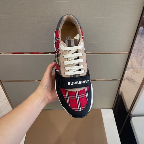 Replica Burberry Casual Shoes For Men #982271 $76.00 USD for Wholesale