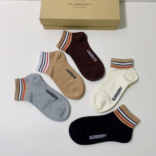 Replica Burberry Socks #983456 $27.00 USD for Wholesale