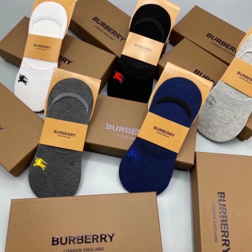 Replica Burberry Socks #983462 $27.00 USD for Wholesale